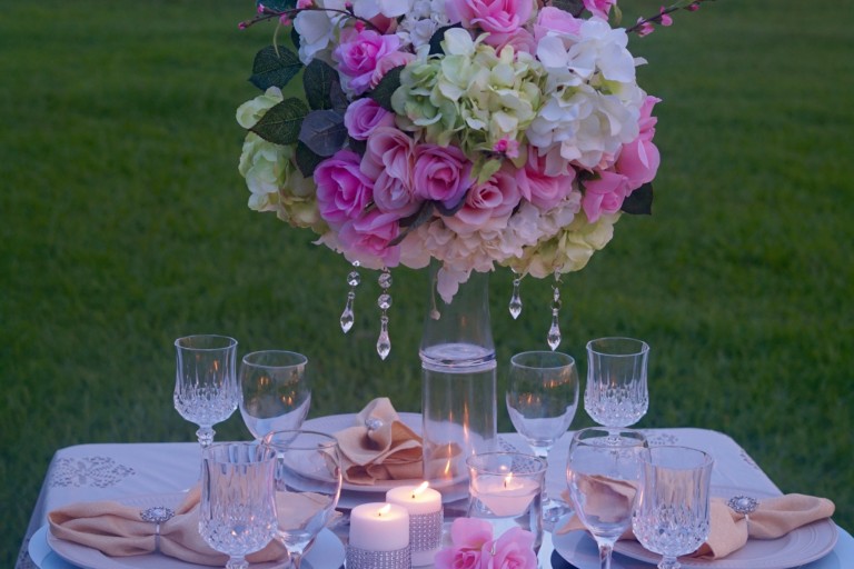 How To Create a Tall Elegant Wedding Centerpiece Fit For a Princess