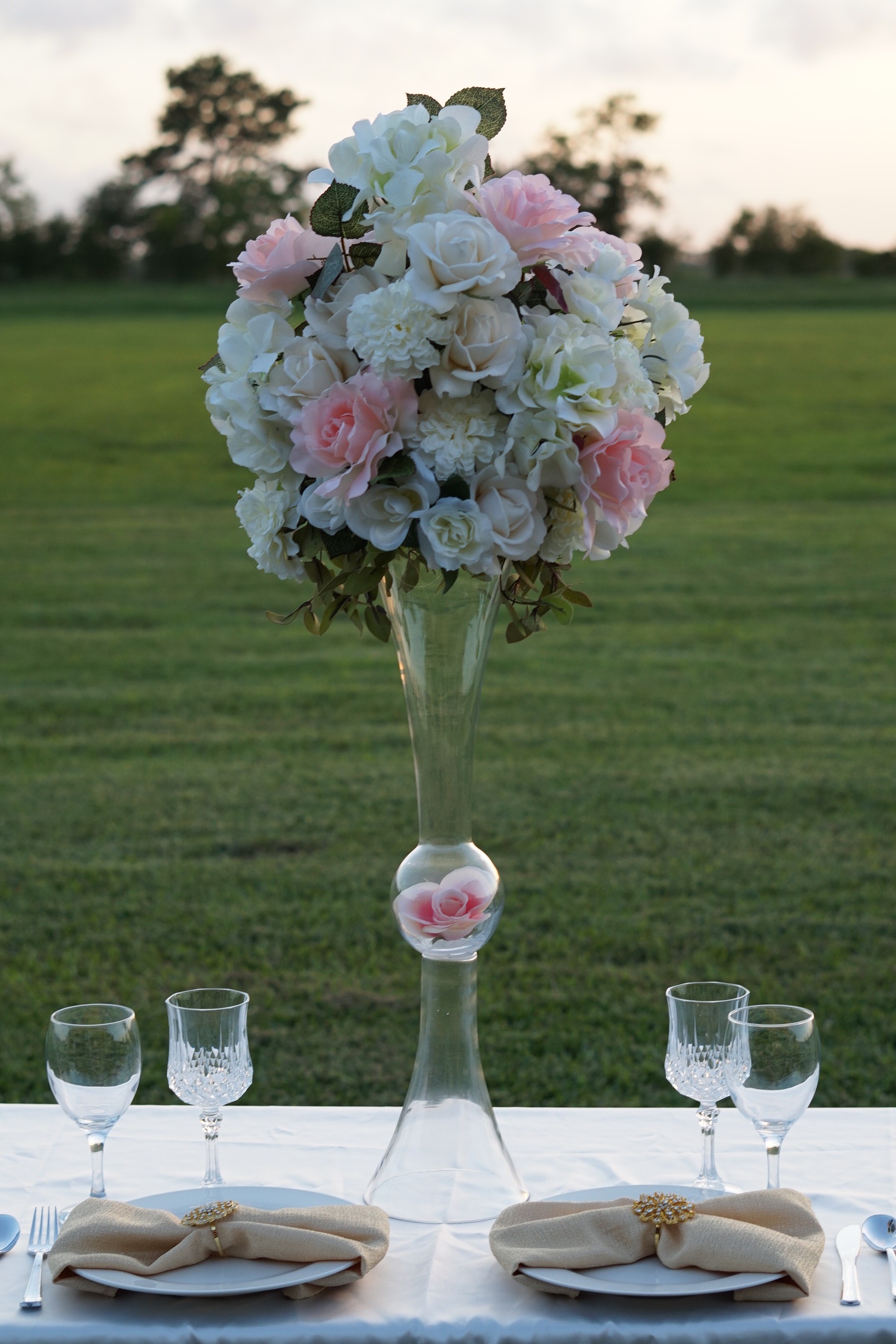 Romantic Wedding Centerpiece