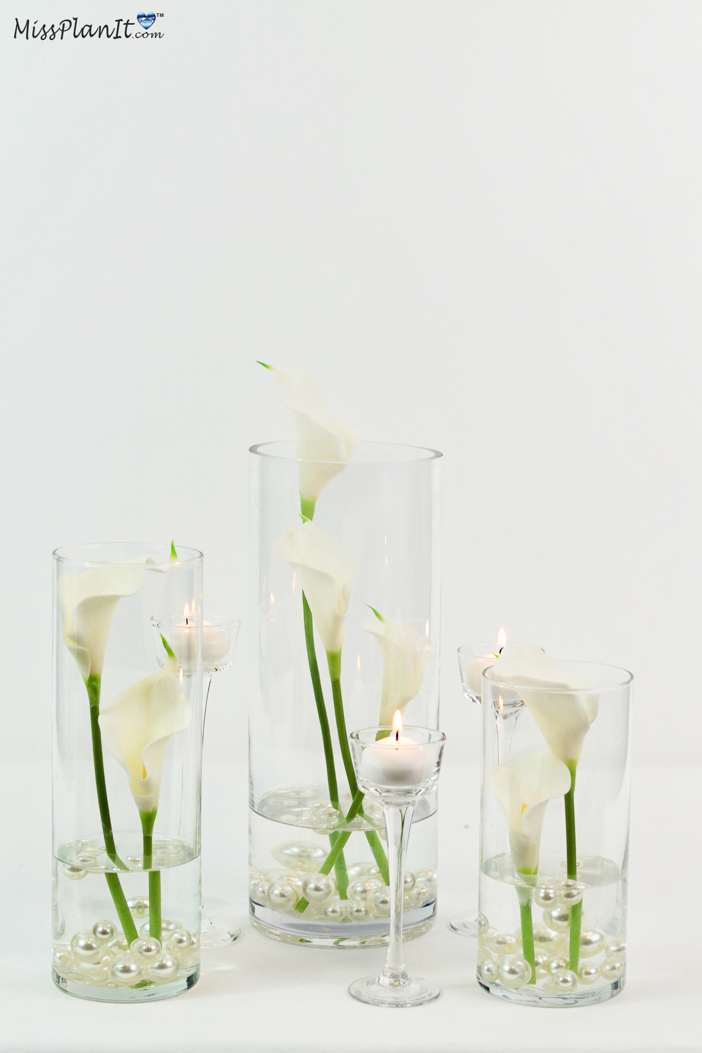Elegant Pearl and Calla Lily Wedding Centerpiece